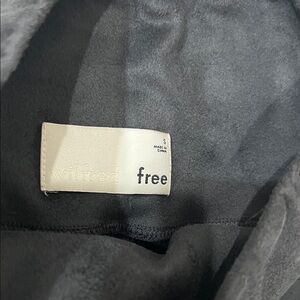 Aritzia Wilfred Free Gray Leggings